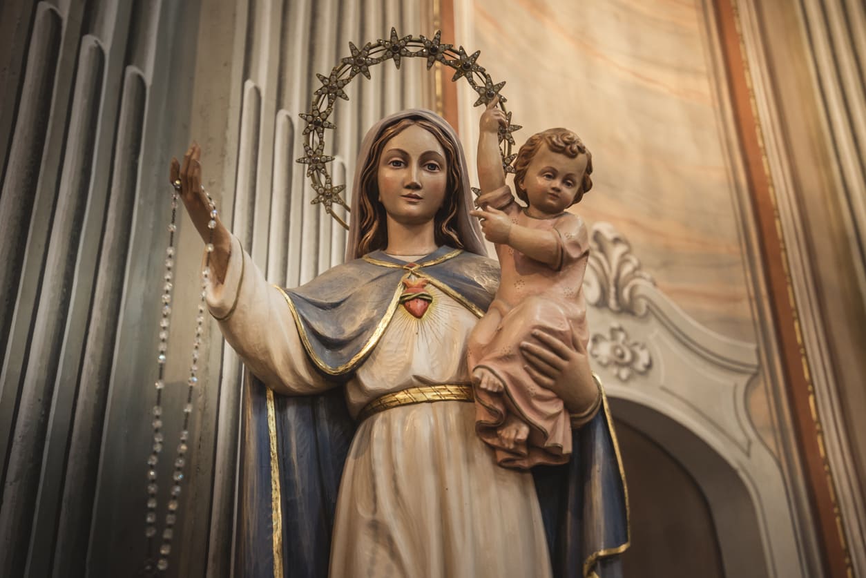 Statue of Virgin Mary with Child Jesus and a crown of stars.