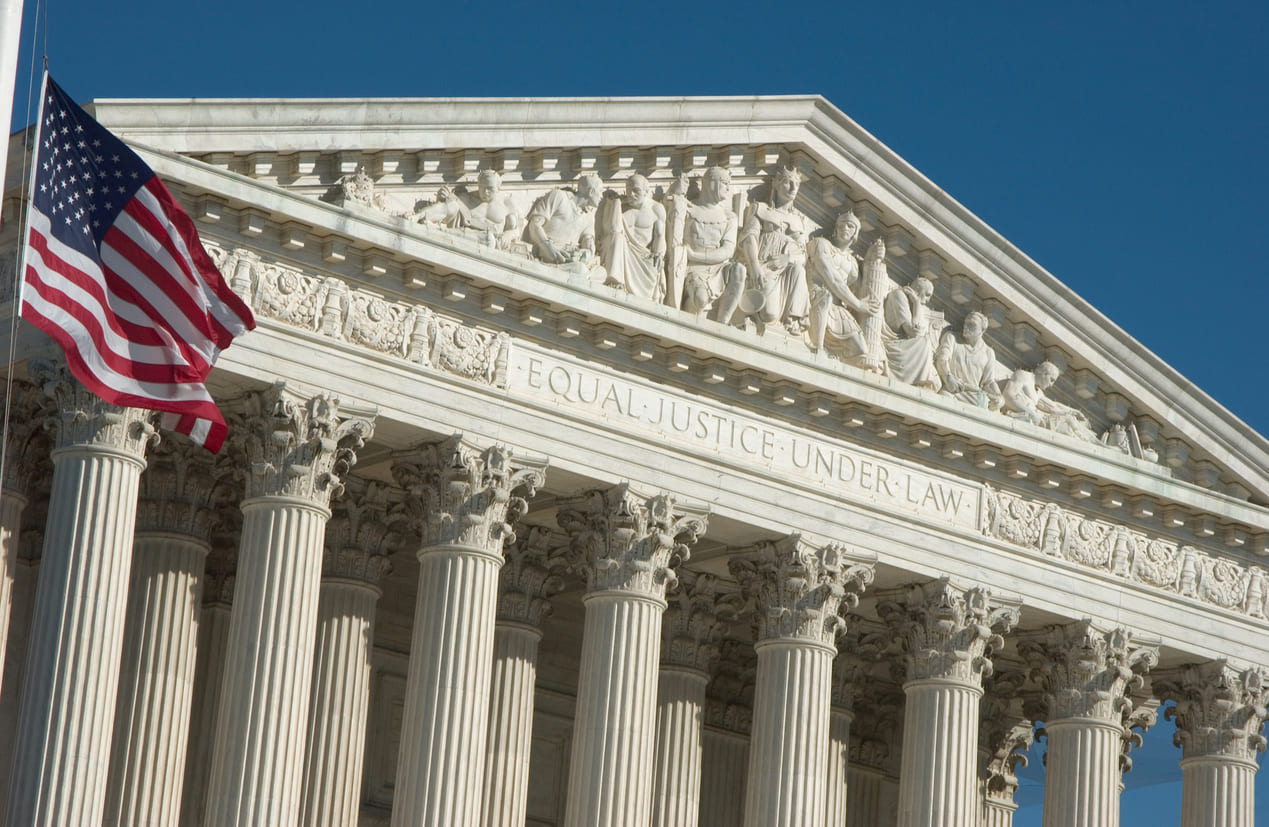 Front facade of the United States Supreme Court, with the inscription Equal Justice Under Law.